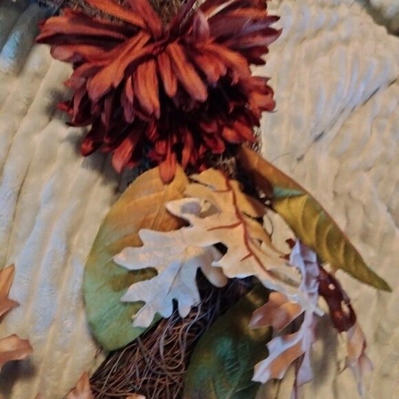 24" Artificial Bloom Room Fall Floral Wreath - Picture 4 of 8